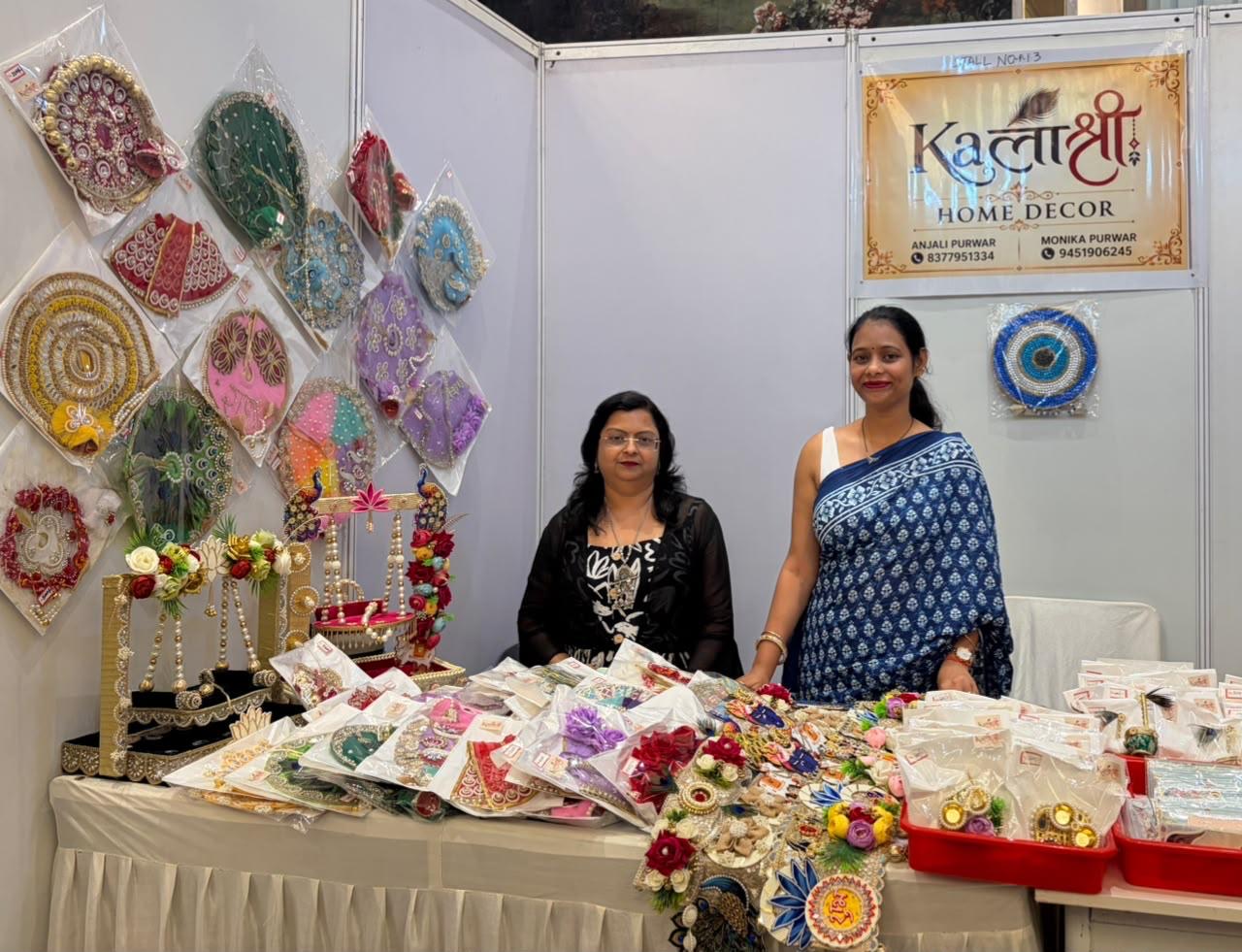 Anjali and Monika Purwar, founders of Kalashree, at their handcrafted décor stall